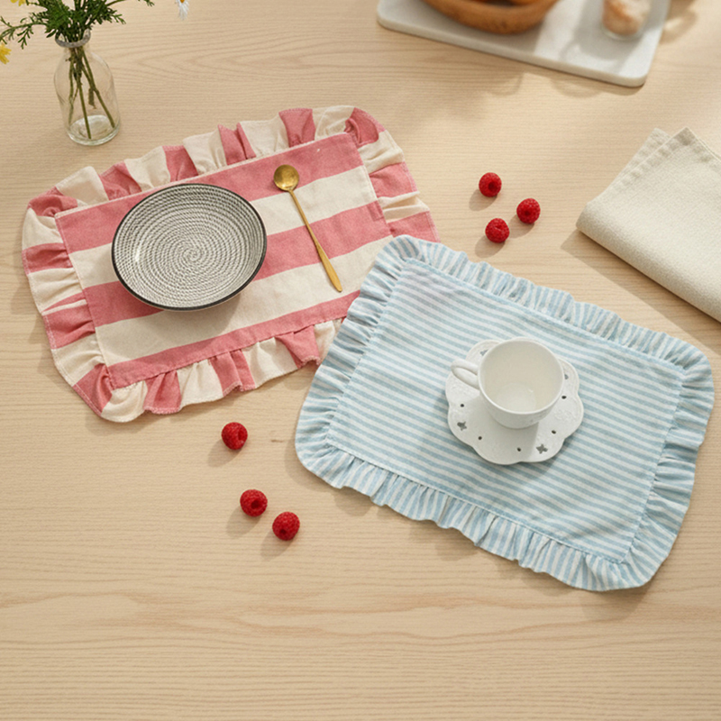 Minimalist Stripe Ruffle Place - Photography Coffee recension och pris